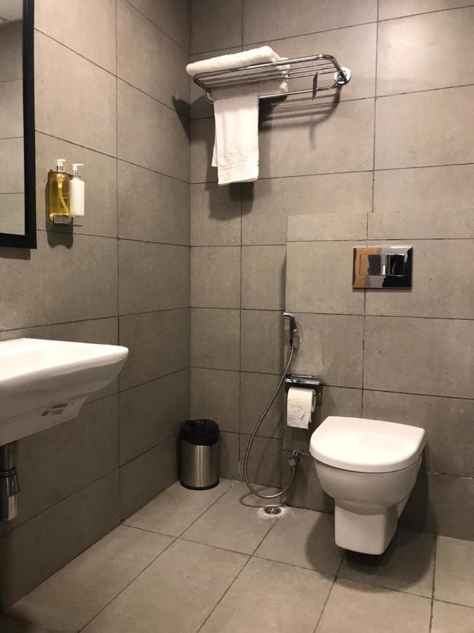 Badarpur Hotel Aarkay Palace מראה חיצוני תמונה