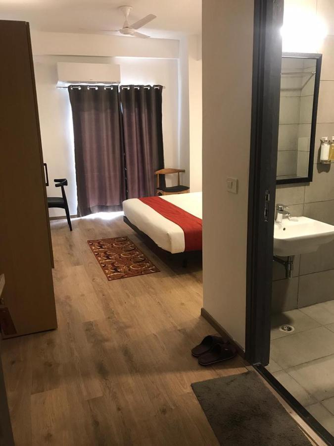 Badarpur Hotel Aarkay Palace מראה חיצוני תמונה